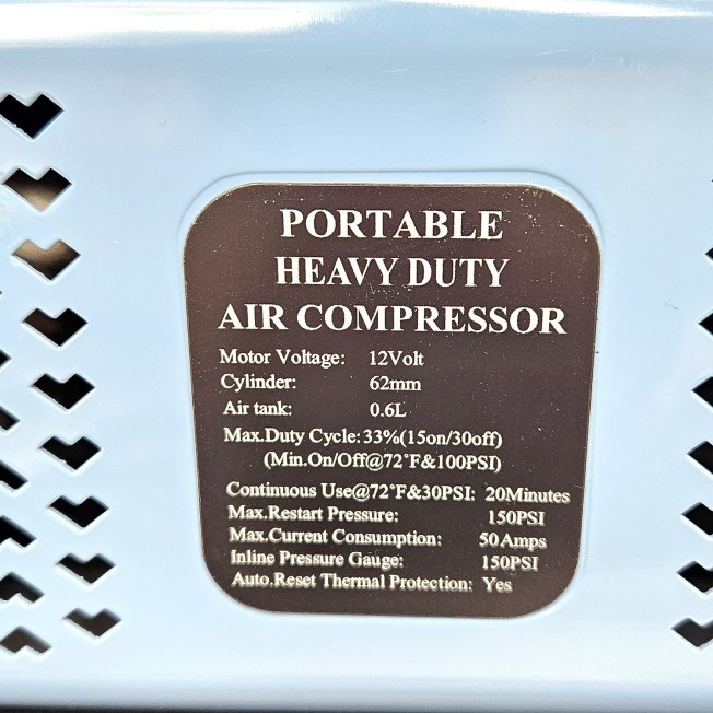 Compressor portátil 180 l / min 12V completo com calderín e mala de transporte